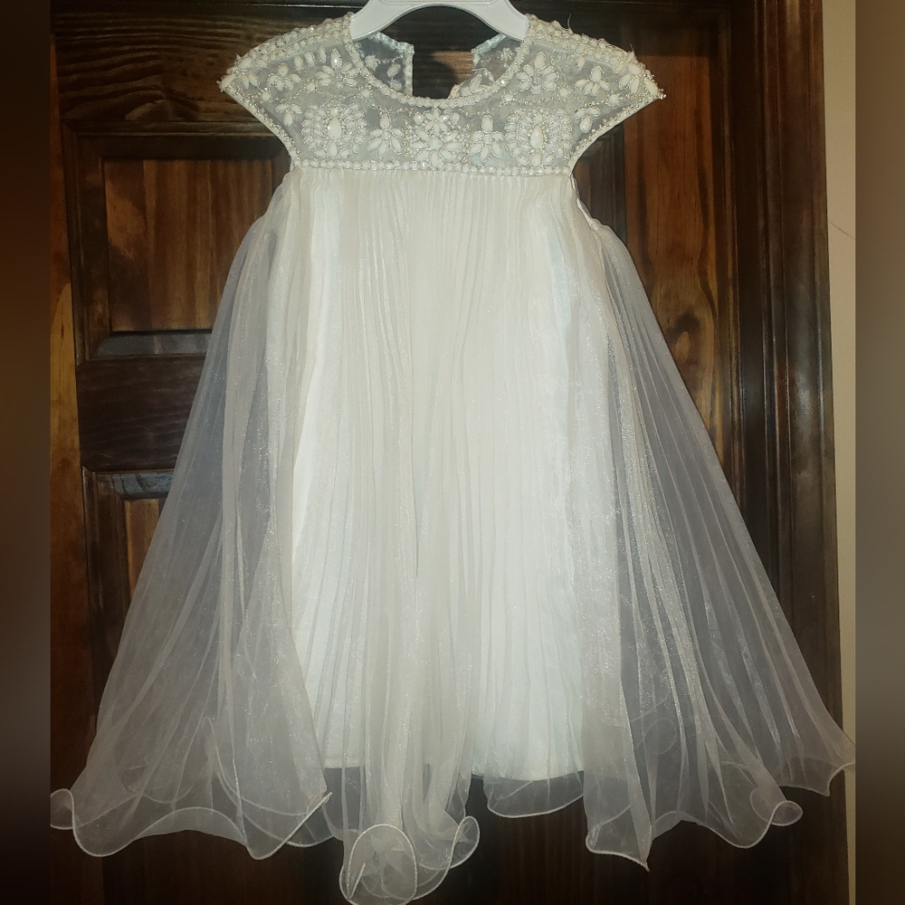 Marchesa Neiman target white pleated jeweled beaded shift dress gown 7 8 M
